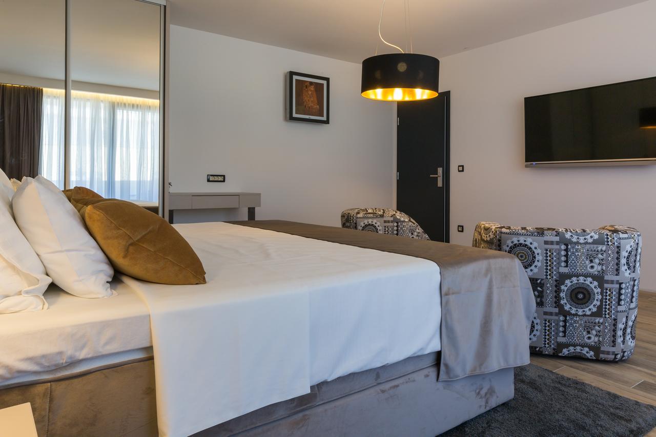Mirabilis Ii 4* Zadar
